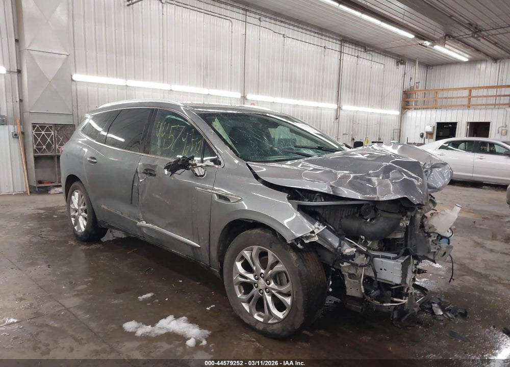2018 BUICK ENCLAVE PREMIUM VIN: 5GAEVBKW9JJ158063