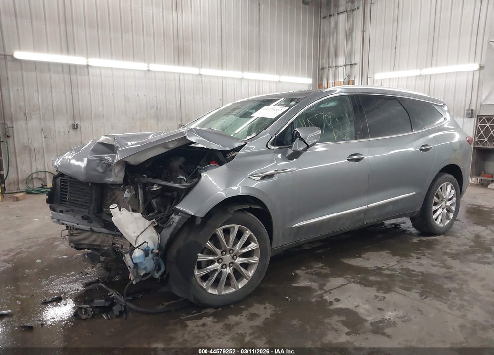 2018 BUICK ENCLAVE PREMIUM VIN: 5GAEVBKW9JJ158063
