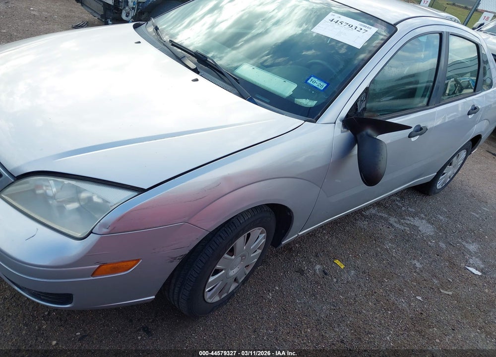 2006 FORD FOCUS ZX4 VIN: 1FAFP34N46W114480