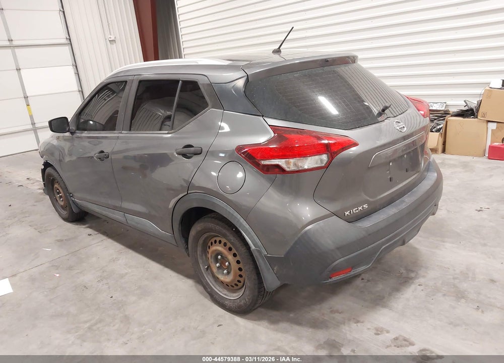 2018 NISSAN KICKS S VIN: 3N1CP5CU6JL497230