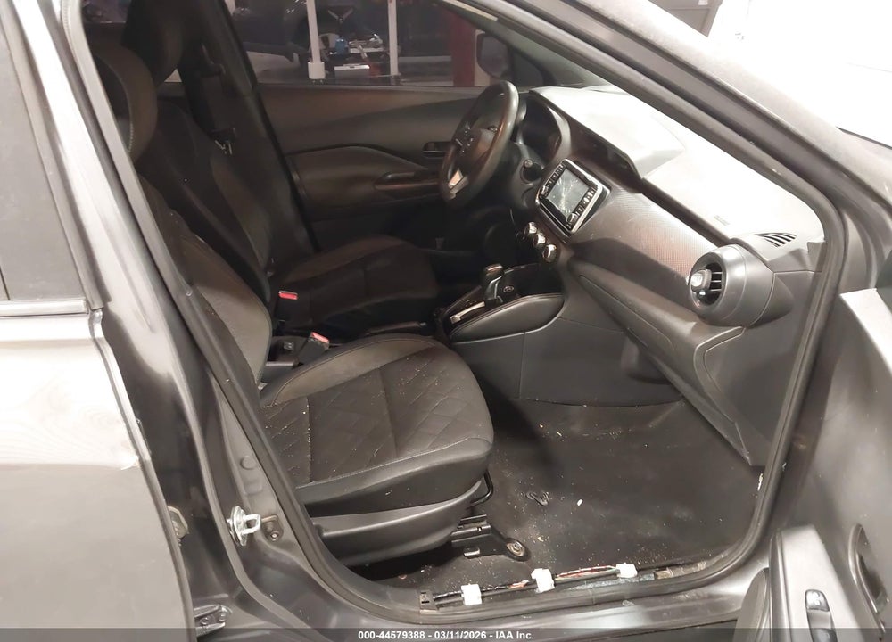 2018 NISSAN KICKS S VIN: 3N1CP5CU6JL497230