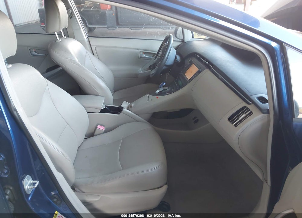 2011 TOYOTA PRIUS VIN: JTDKN3DU8B0324261