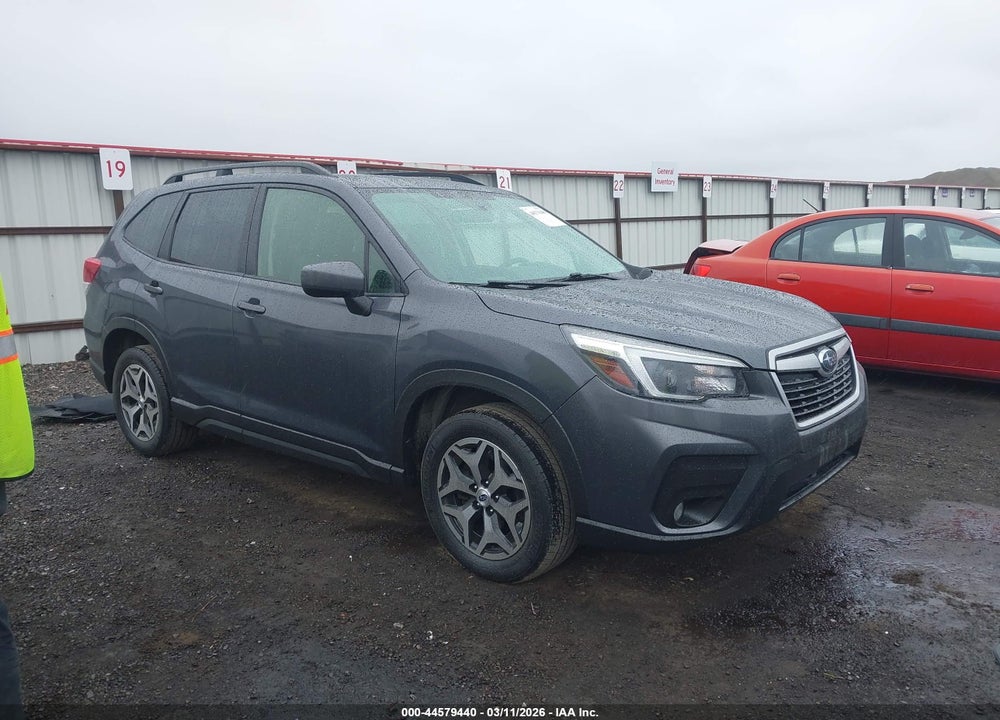 2021 SUBARU FORESTER PREMIUM VIN: JF2SKAJCXMH566189
