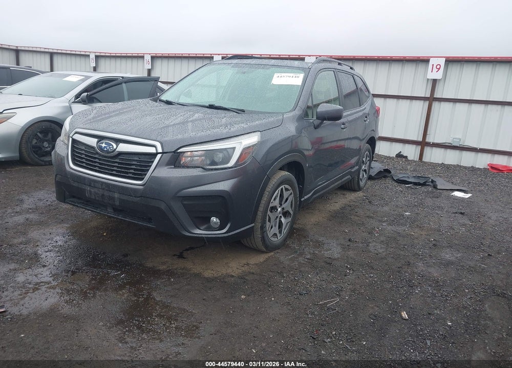 2021 SUBARU FORESTER PREMIUM VIN: JF2SKAJCXMH566189