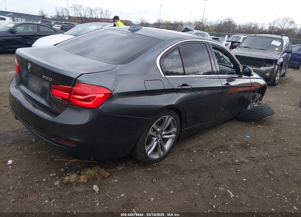 2018 BMW 330I VIN: WBA8B9G5XJNU58200