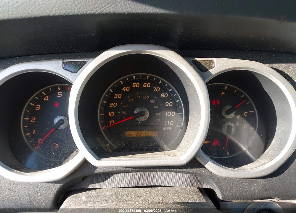 2005 TOYOTA 4RUNNER LIMITED V6 VIN: JTEZU17R658031859