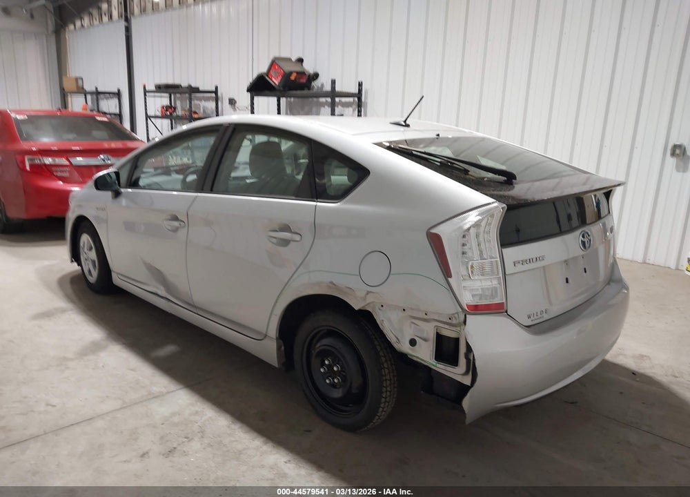 2011 TOYOTA PRIUS TWO VIN: JTDKN3DU1B5340644