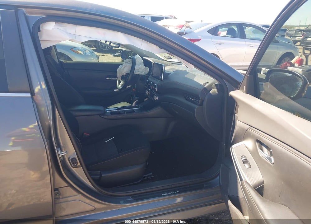 2021 NISSAN SENTRA SR XTRONIC CVT VIN: 3N1AB8DV4MY220016