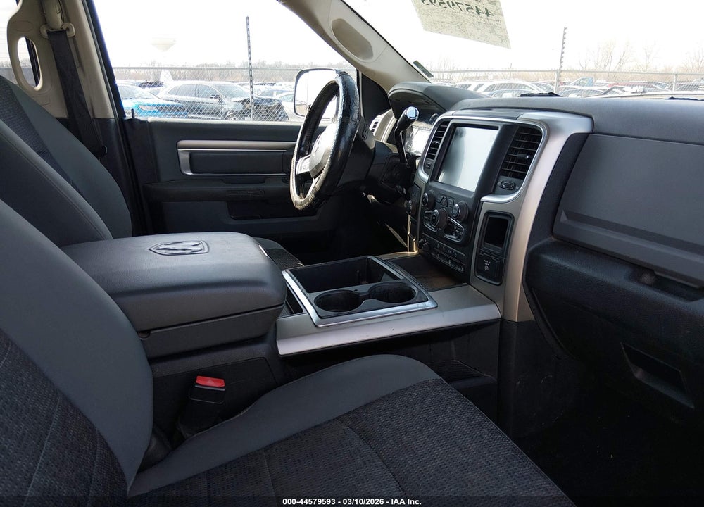 2014 RAM 2500 BIG HORN VIN: 3C6UR5DL2EG141378