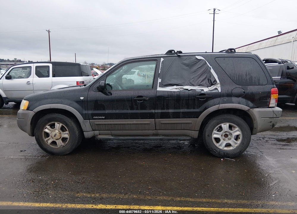 2001 FORD ESCAPE XLT VIN: 1FMCU03131KF77886