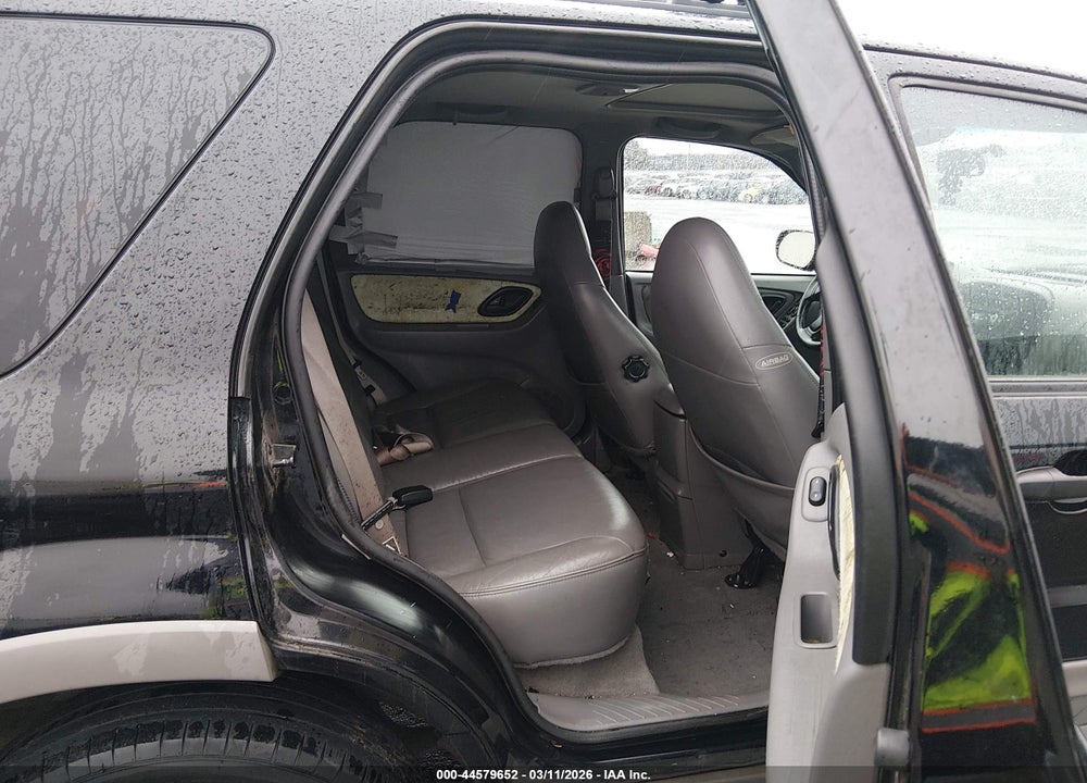 2001 FORD ESCAPE XLT VIN: 1FMCU03131KF77886