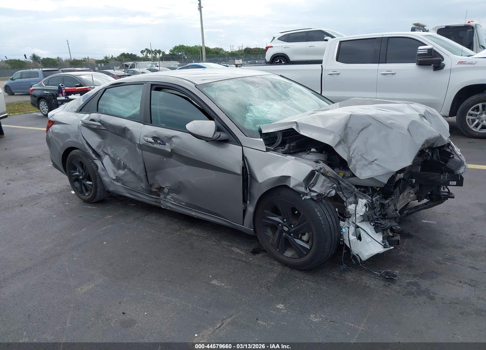 2022 HYUNDAI ELANTRA SEL VIN: KMHLM4AG4NU311611