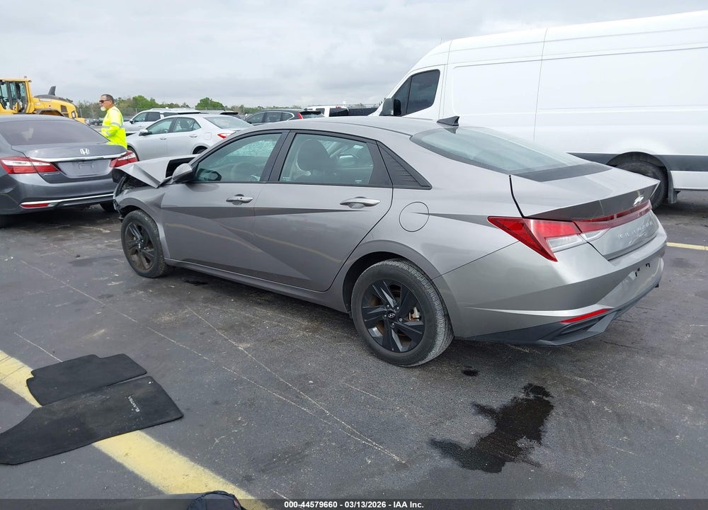 2022 HYUNDAI ELANTRA SEL VIN: KMHLM4AG4NU311611