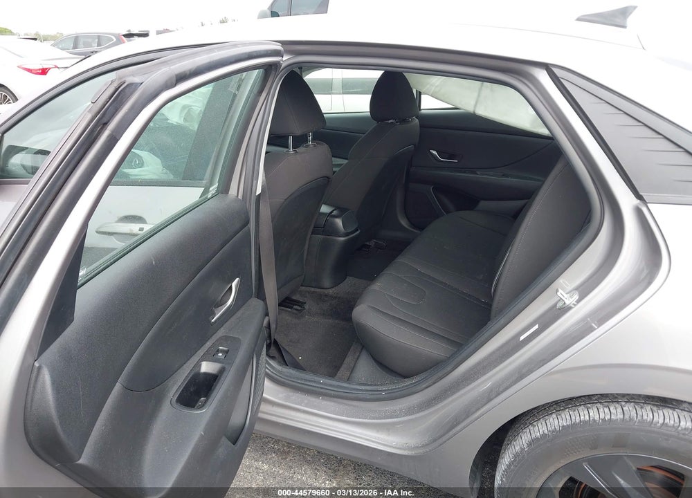 2022 HYUNDAI ELANTRA SEL VIN: KMHLM4AG4NU311611