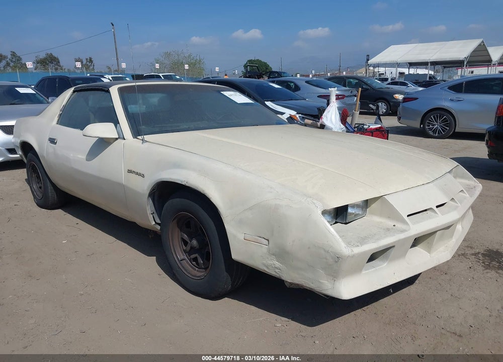 1984 CHEVROLET CAMARO VIN: 1G1AP87HXEL202305