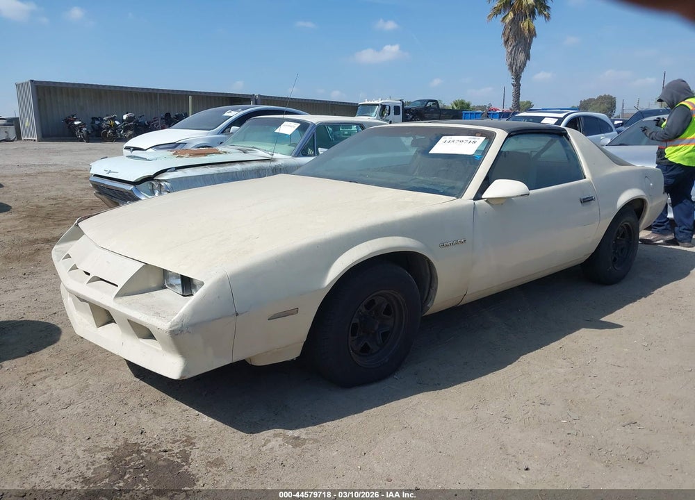 1984 CHEVROLET CAMARO VIN: 1G1AP87HXEL202305