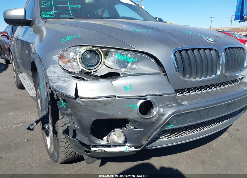 2013 BMW X5 XDRIVE35I/XDRIVE35I PREMIUM/XDRIVE35I SPORT ACTIVITY VIN: 5UXZV4C58D0B21194