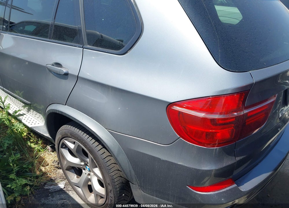 2013 BMW X5 XDRIVE35I/XDRIVE35I PREMIUM/XDRIVE35I SPORT ACTIVITY VIN: 5UXZV4C58D0B21194
