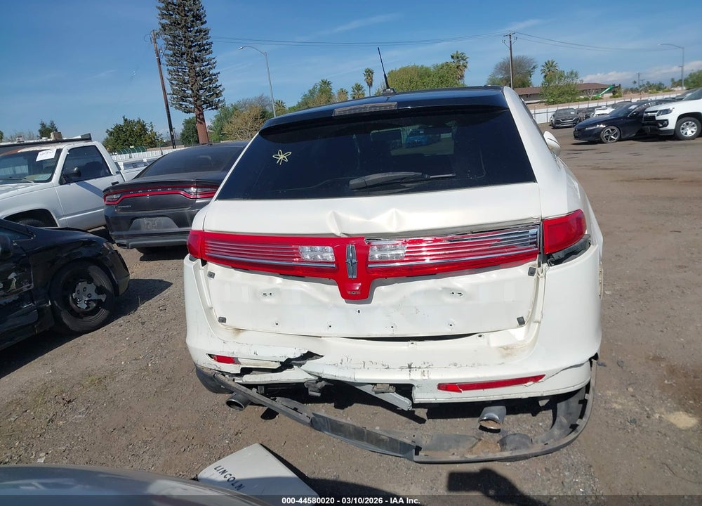 2014 LINCOLN MKT ECOBOOST VIN: 2LMHJ5AT3EBL51478