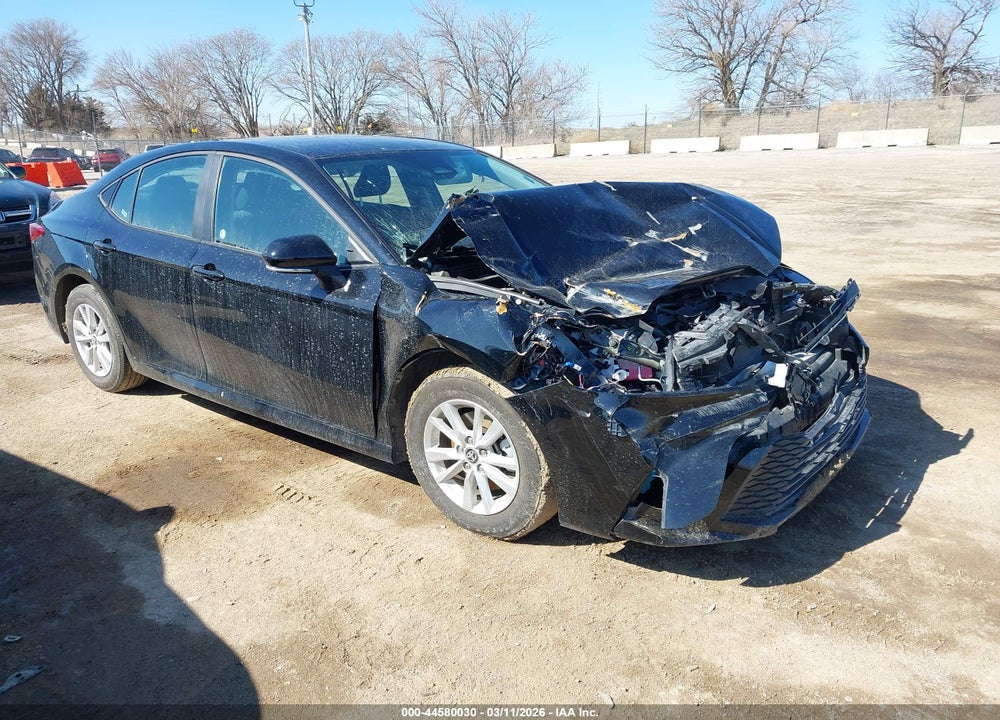 2025 TOYOTA CAMRY LE VIN: 4T1DAACK7SU597141