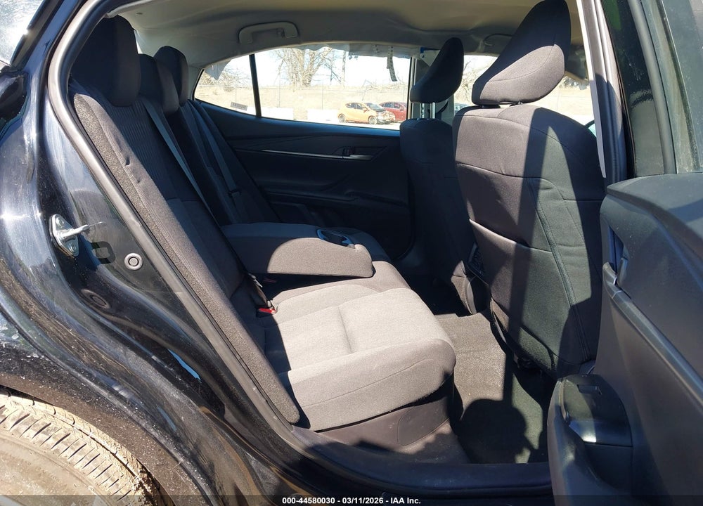 2025 TOYOTA CAMRY LE VIN: 4T1DAACK7SU597141