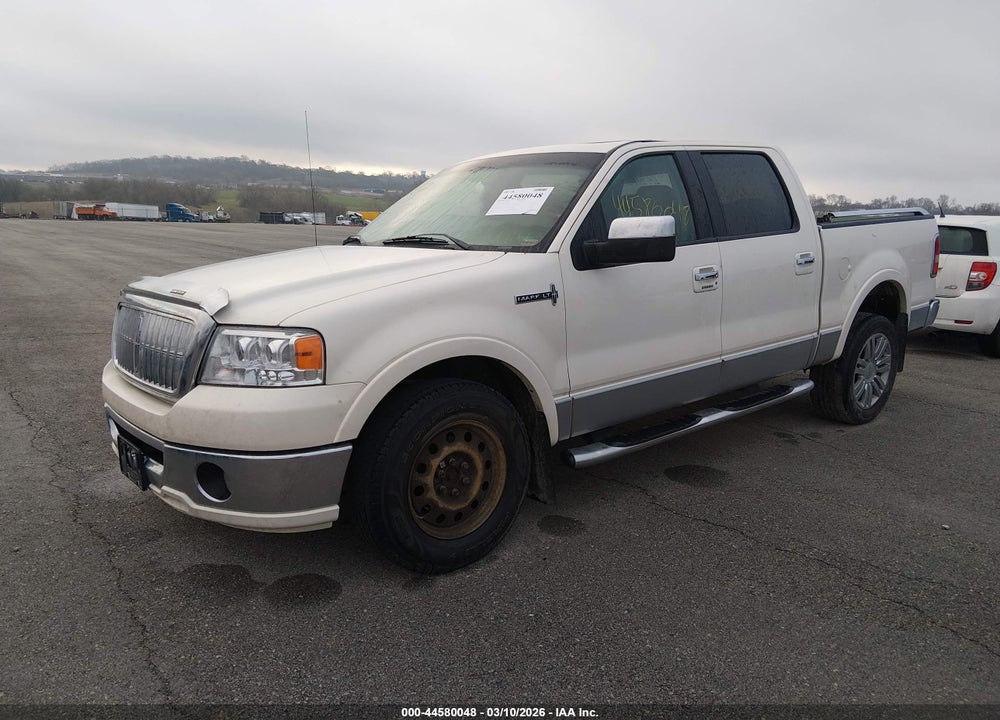 2007 LINCOLN MARK LT VIN: 5LTPW18527FJ10393