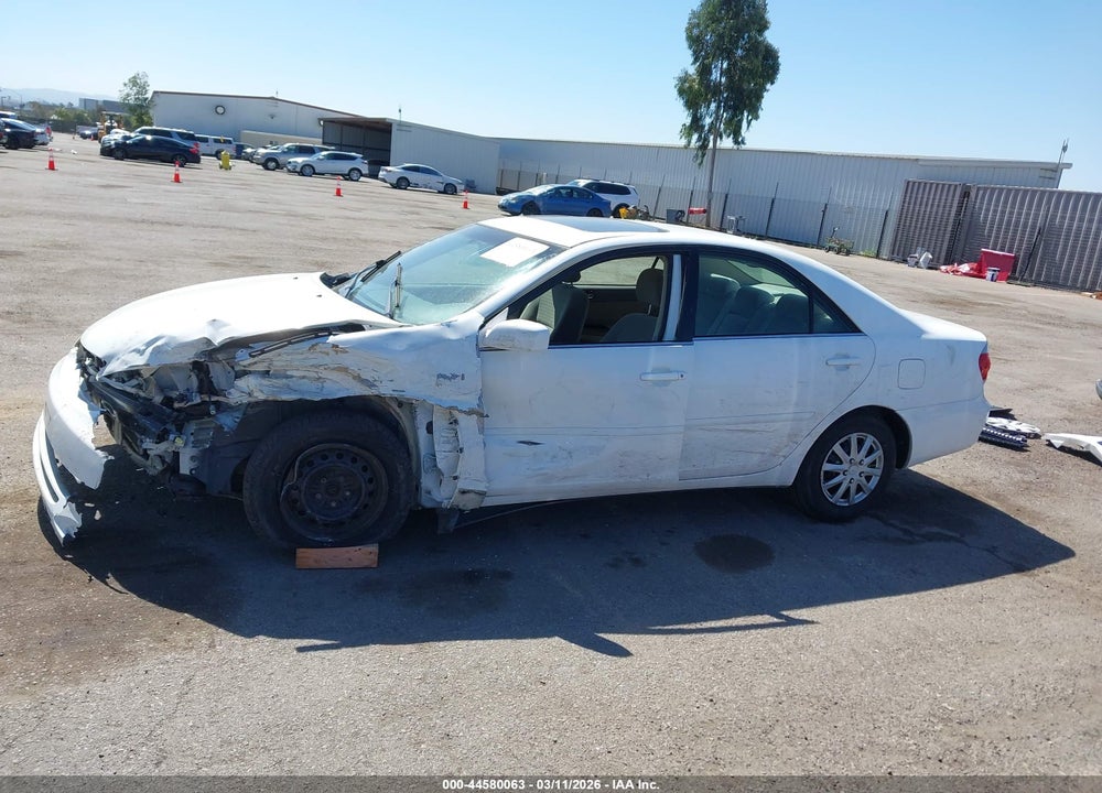 2005 TOYOTA CAMRY LE VIN: 4T1BE30K95U384529