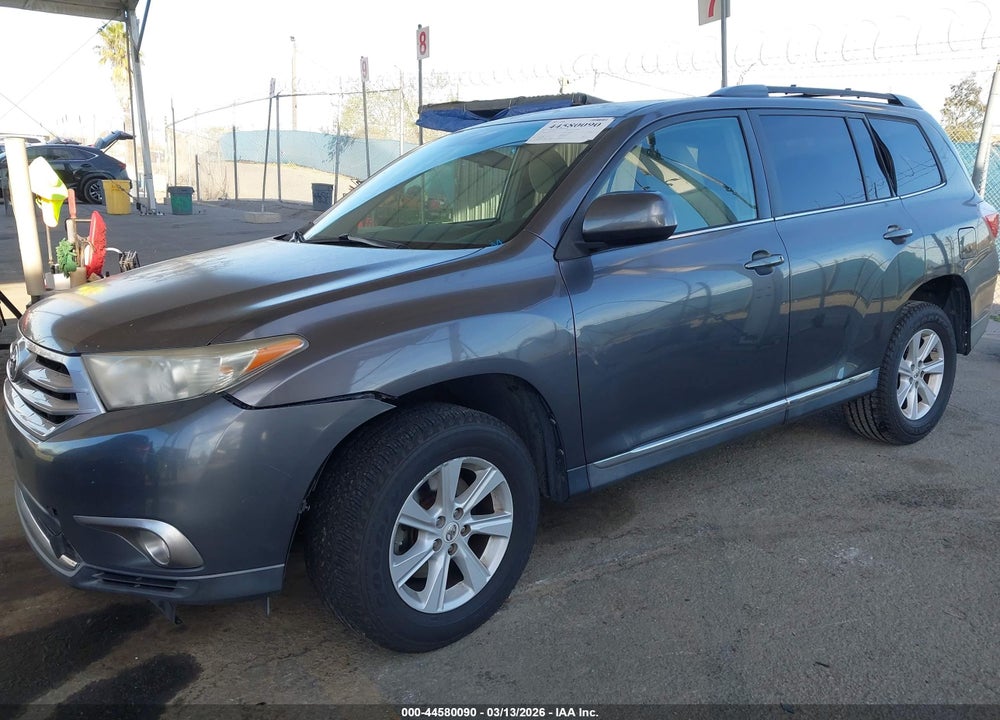 2012 TOYOTA HIGHLANDER BASE V6 VIN: 5TDZK3EH7CS061946