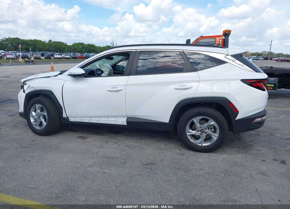 2024 HYUNDAI TUCSON SEL VIN: 5NMJBCDE8RH308598