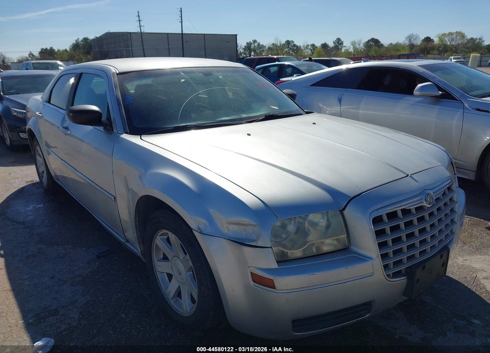 2008 CHRYSLER 300 LX VIN: 2C3KA43R78H191340
