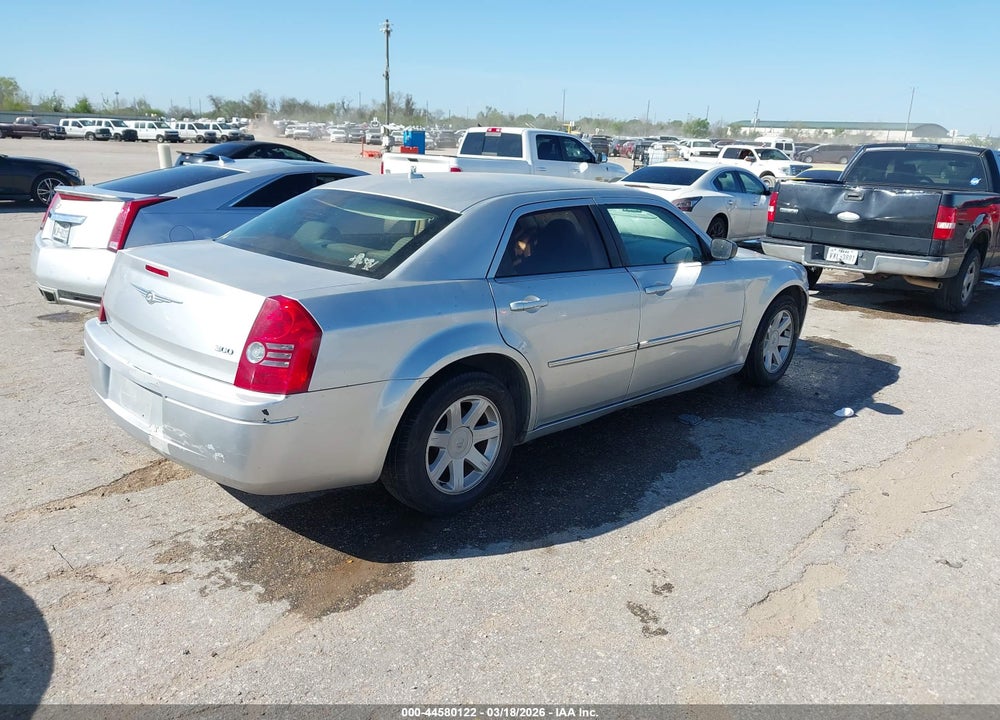 2008 CHRYSLER 300 LX VIN: 2C3KA43R78H191340