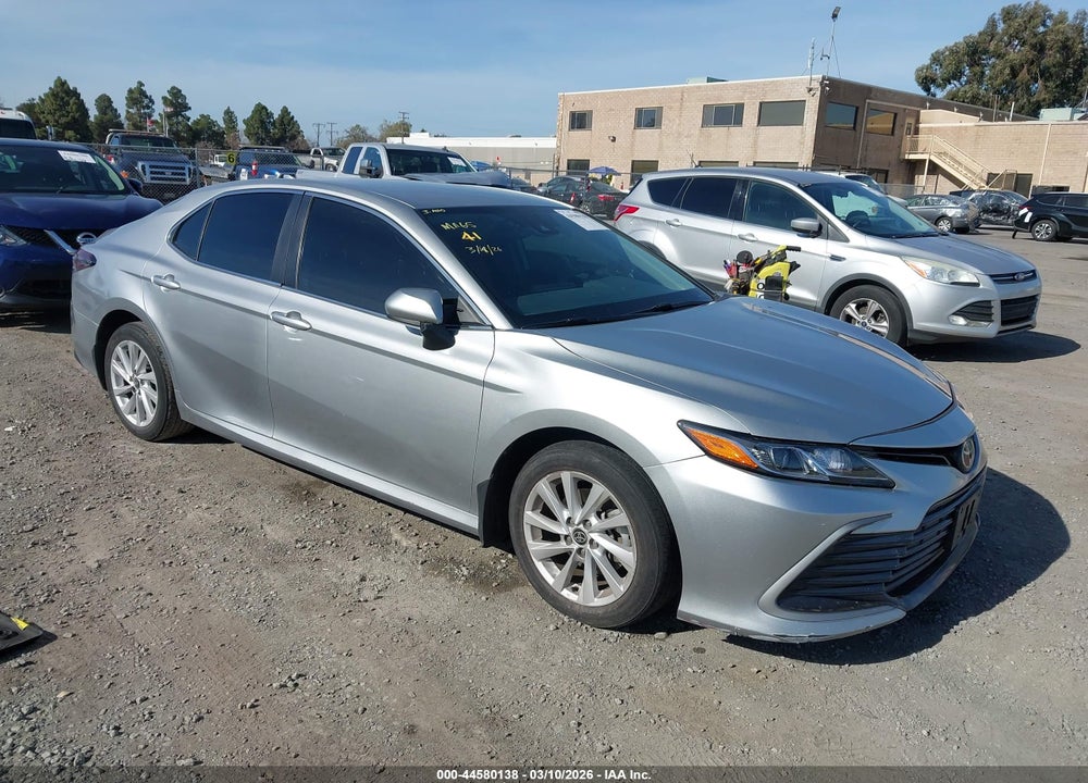 2021 TOYOTA CAMRY LE VIN: 4T1C11AKXMU468666