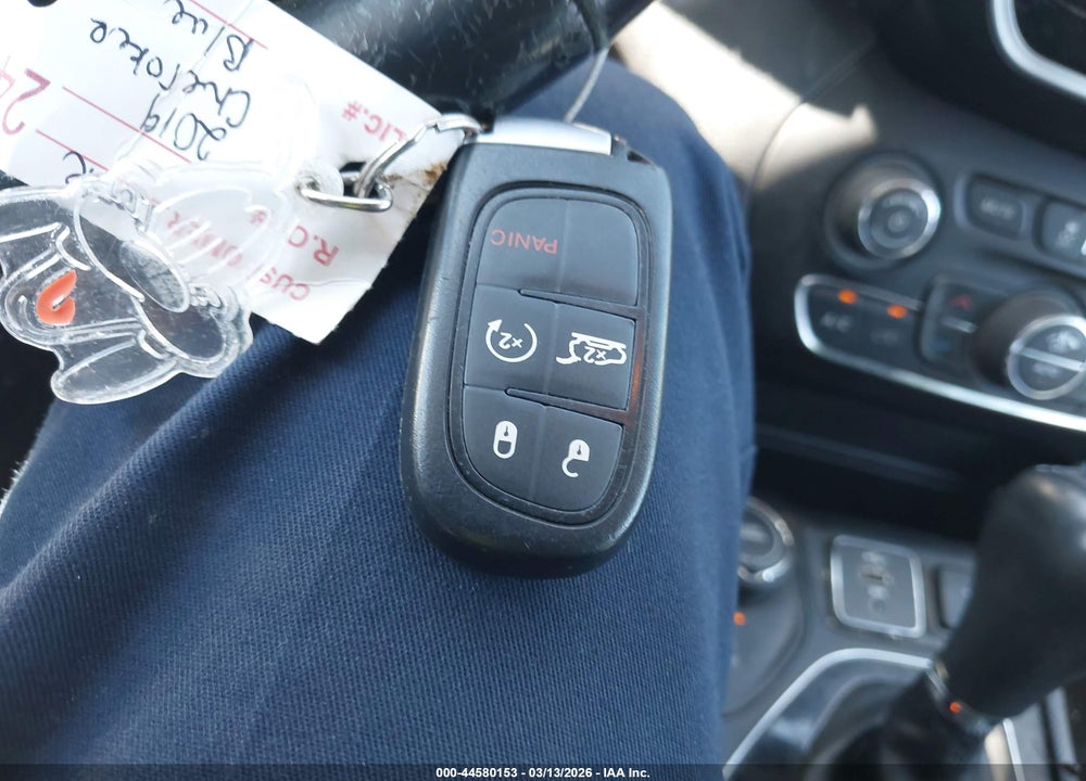 2019 JEEP CHEROKEE LIMITED 4X4 VIN: 1C4PJMDXXKD460580