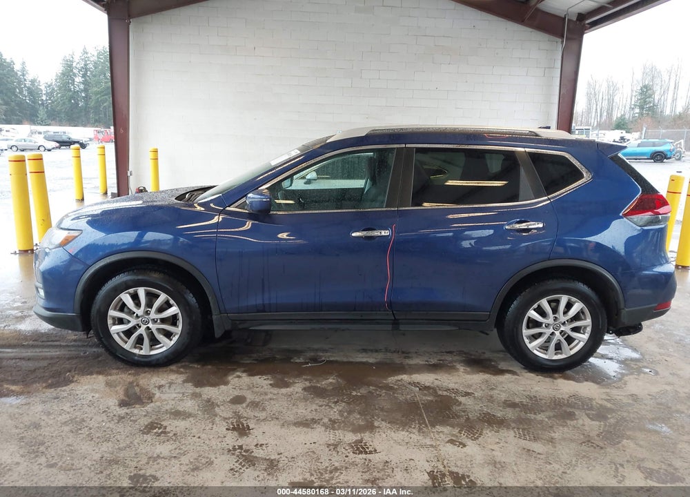 2018 NISSAN ROGUE SV VIN: 5N1AT2MT9JC754652
