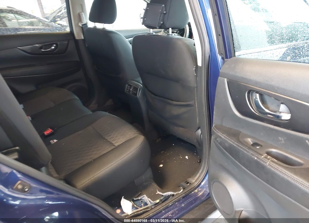 2018 NISSAN ROGUE SV VIN: 5N1AT2MT9JC754652