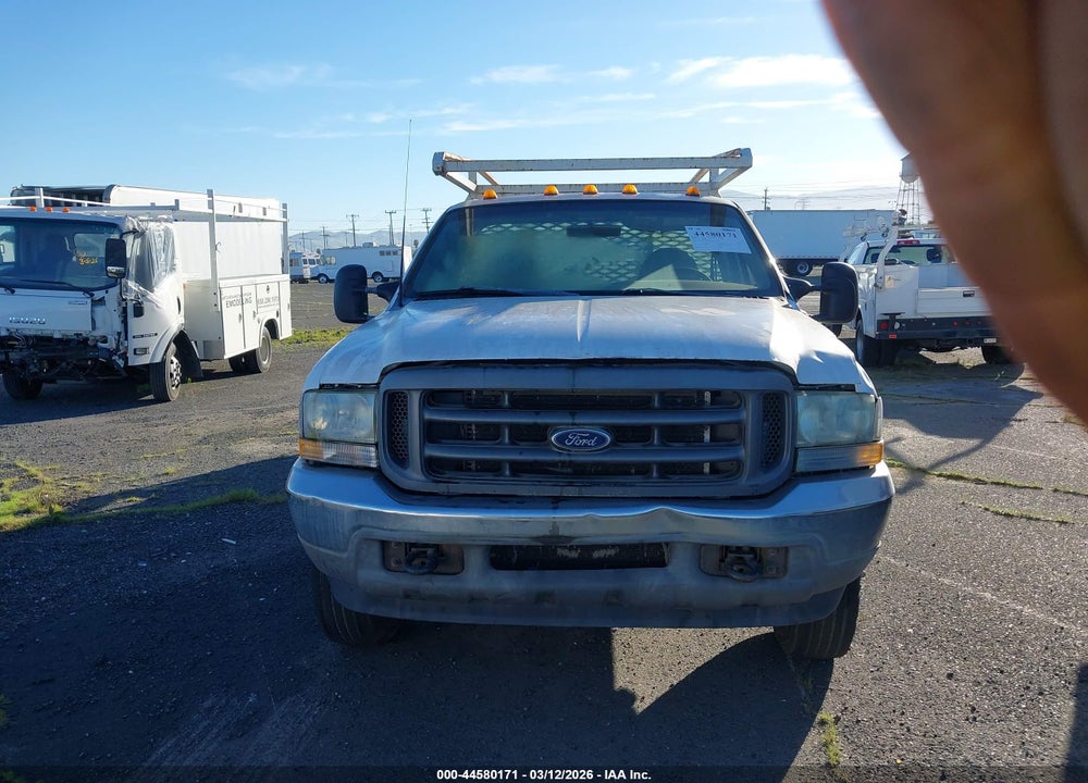 2002 FORD F-450 XL/XLT VIN: 1FDXF46F32EC36238