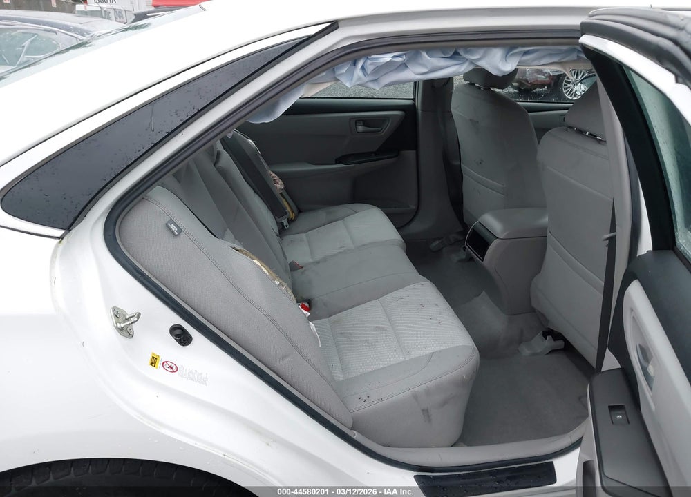 2015 TOYOTA CAMRY LE VIN: 4T4BF1FK0FR447923