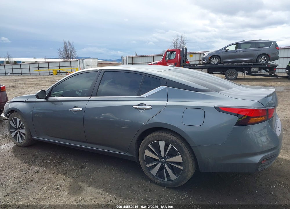 2022 NISSAN ALTIMA SV FWD VIN: 1N4BL4DV2NN397692