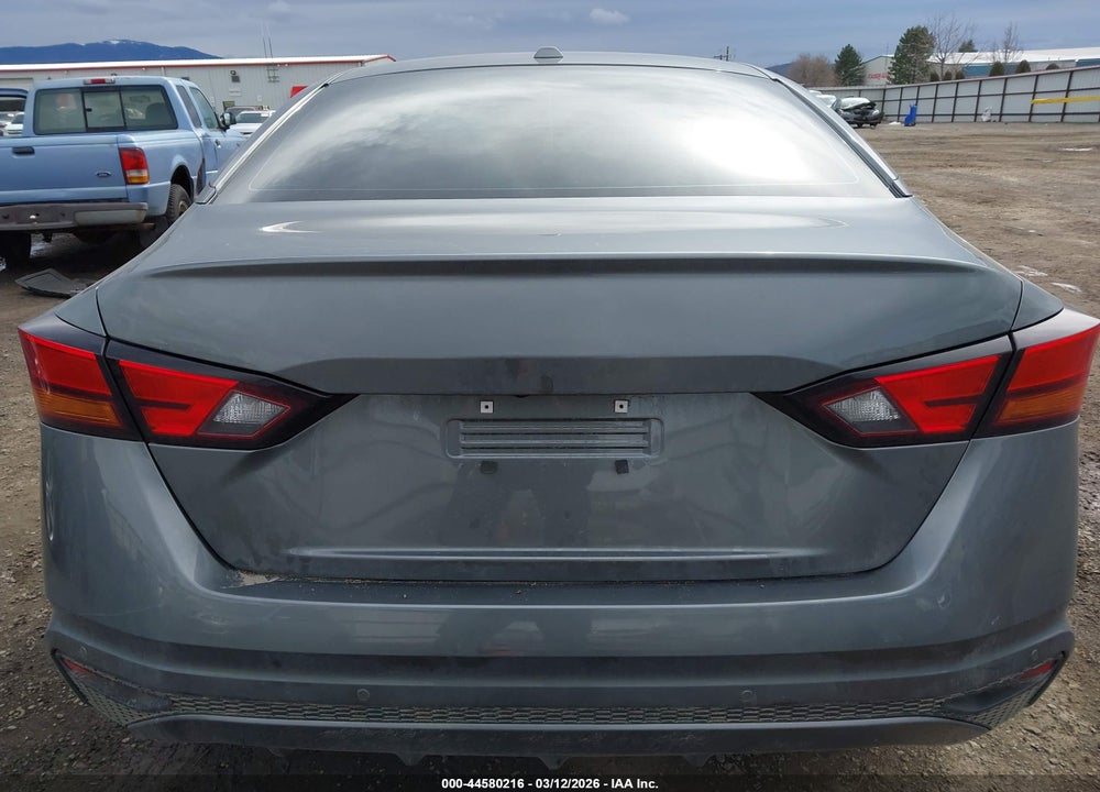 2022 NISSAN ALTIMA SV FWD VIN: 1N4BL4DV2NN397692