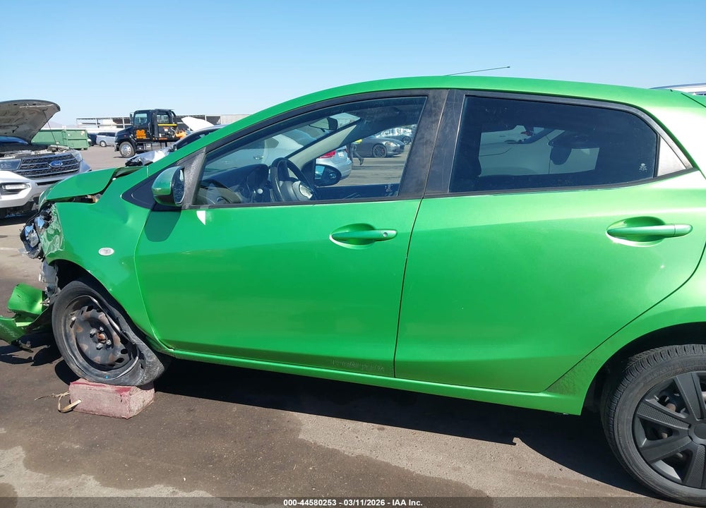 2012 MAZDA 2 SPORT VIN: JM1DE1KZ8C0151998