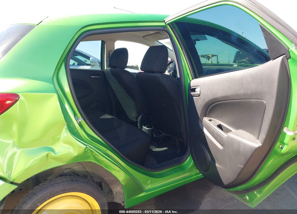 2012 MAZDA 2 SPORT VIN: JM1DE1KZ8C0151998