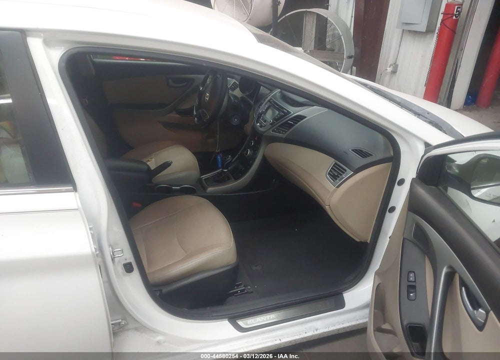 2014 HYUNDAI ELANTRA LIMITED VIN: 5NPDH4AE3EH510803