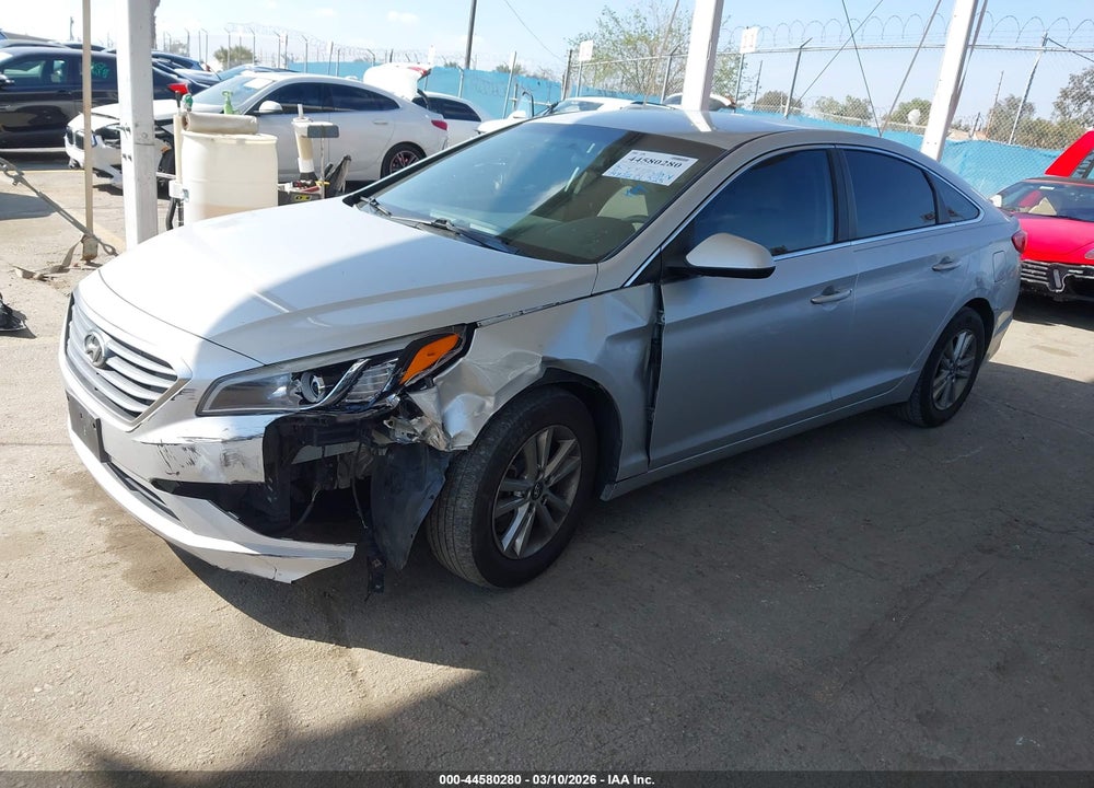 2015 HYUNDAI SONATA SE VIN: 5NPE24AF7FH153349