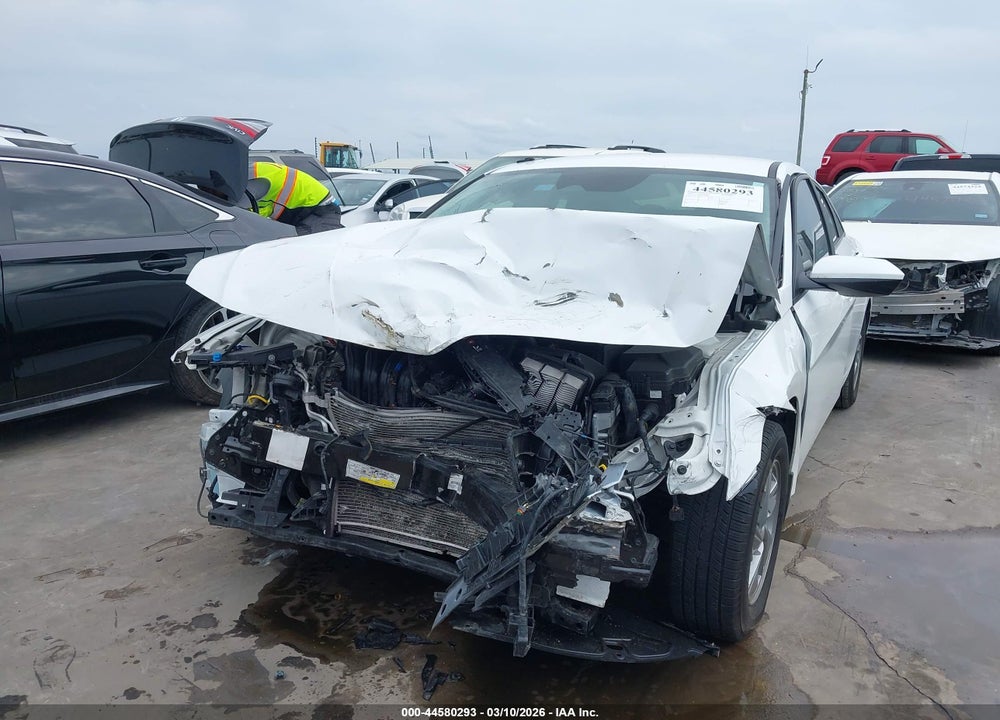 2024 HYUNDAI ELANTRA SE VIN: KMHLL4DG6RU695931