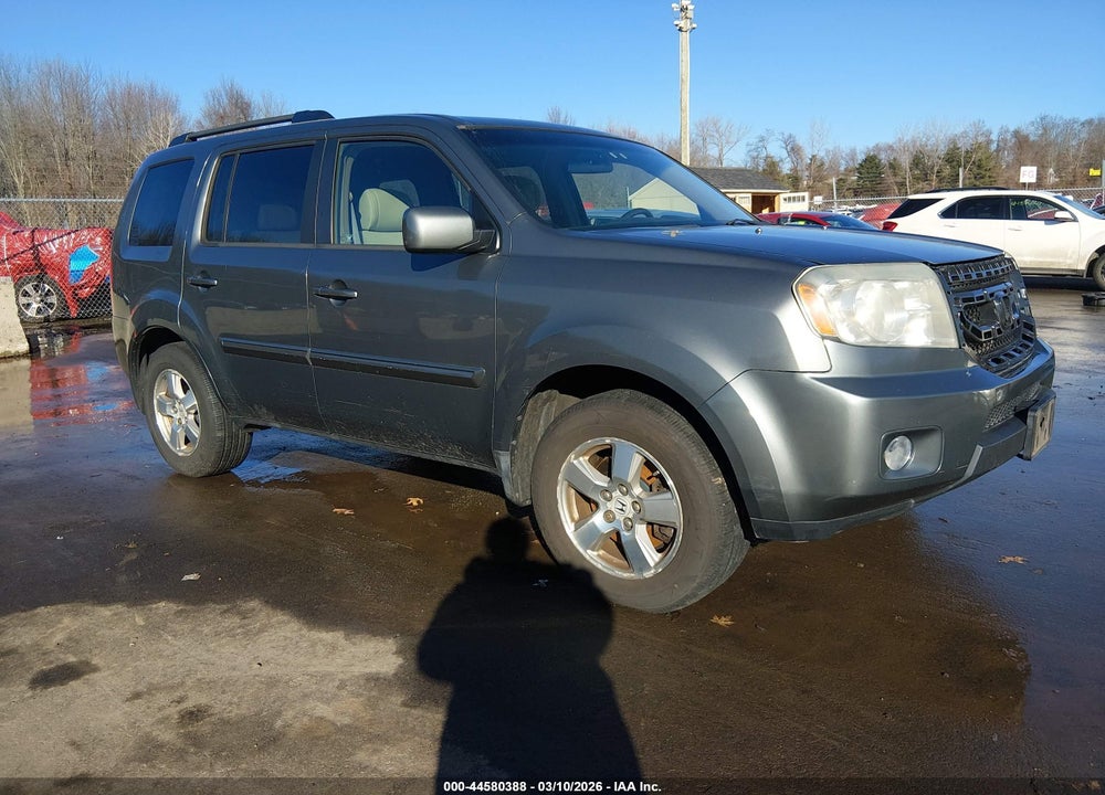 2009 HONDA PILOT EX VIN: 5FNYF48429B000550