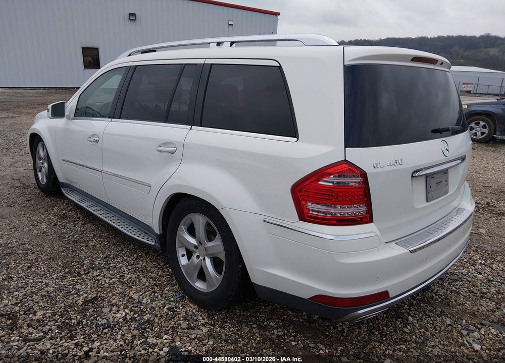 2011 MERCEDES-BENZ GL 450 4MATIC VIN: 4JGBF7BEXBA729642