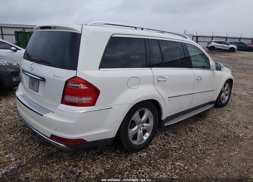 2011 MERCEDES-BENZ GL 450 4MATIC VIN: 4JGBF7BEXBA729642