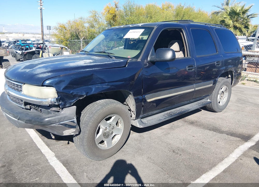 2004 CHEVROLET TAHOE LS VIN: 1GNEC13T54J275847