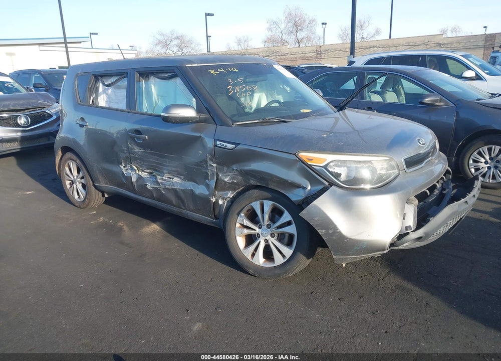 2014 KIA SOUL + VIN: KNDJP3A50E7051752
