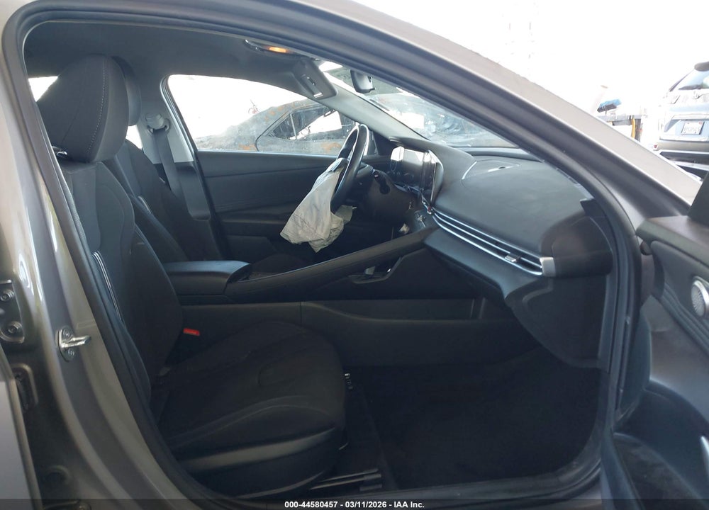 2023 HYUNDAI ELANTRA SEL VIN: KMHLS4AG8PU482791